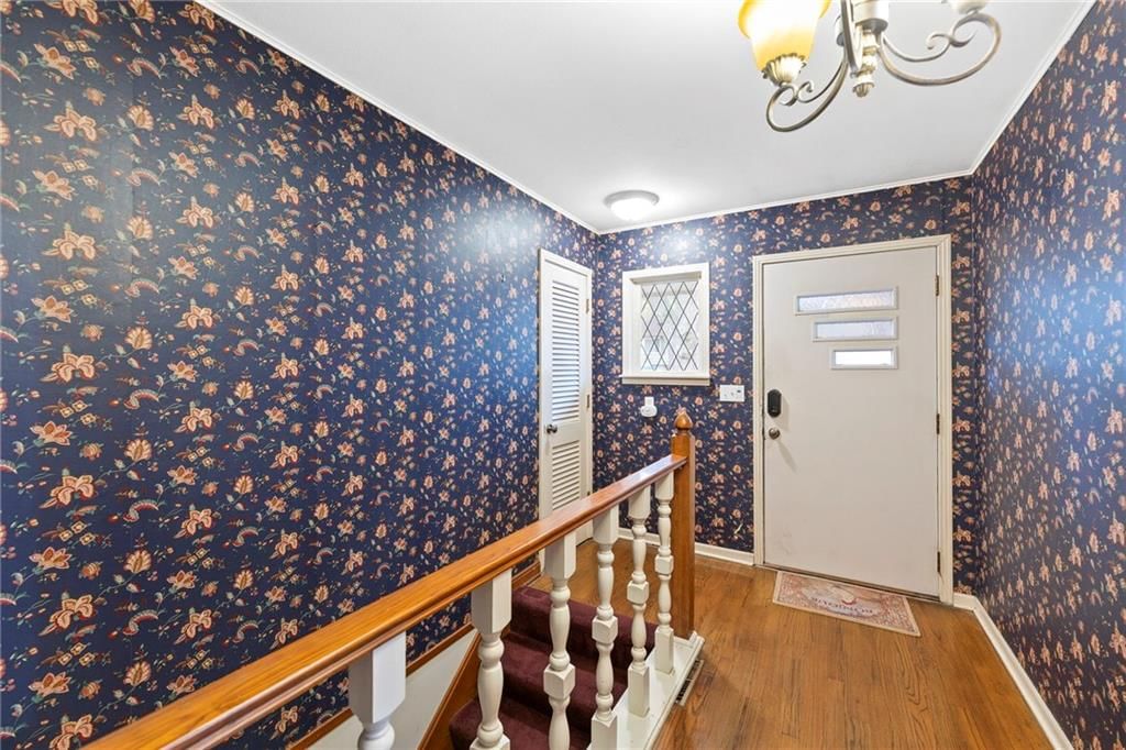 308 S Stevenson Street — photo 4