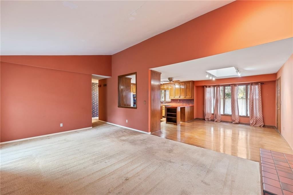 308 S Stevenson Street — photo 8