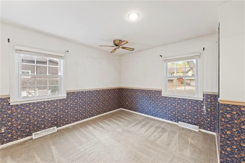 308 S Stevenson Street — photo 16