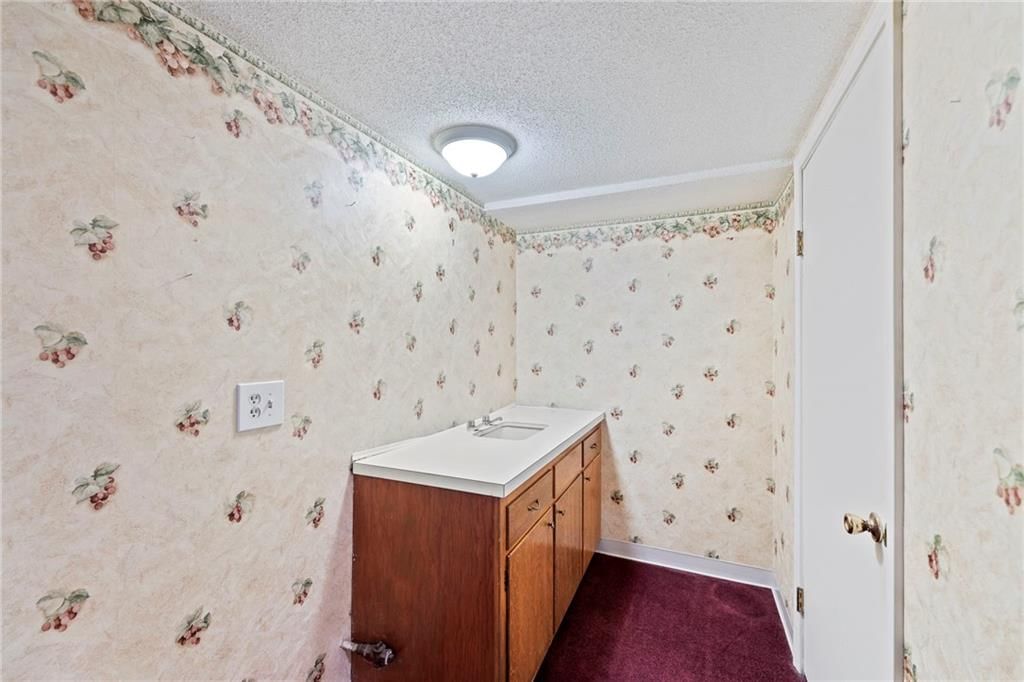308 S Stevenson Street — photo 30