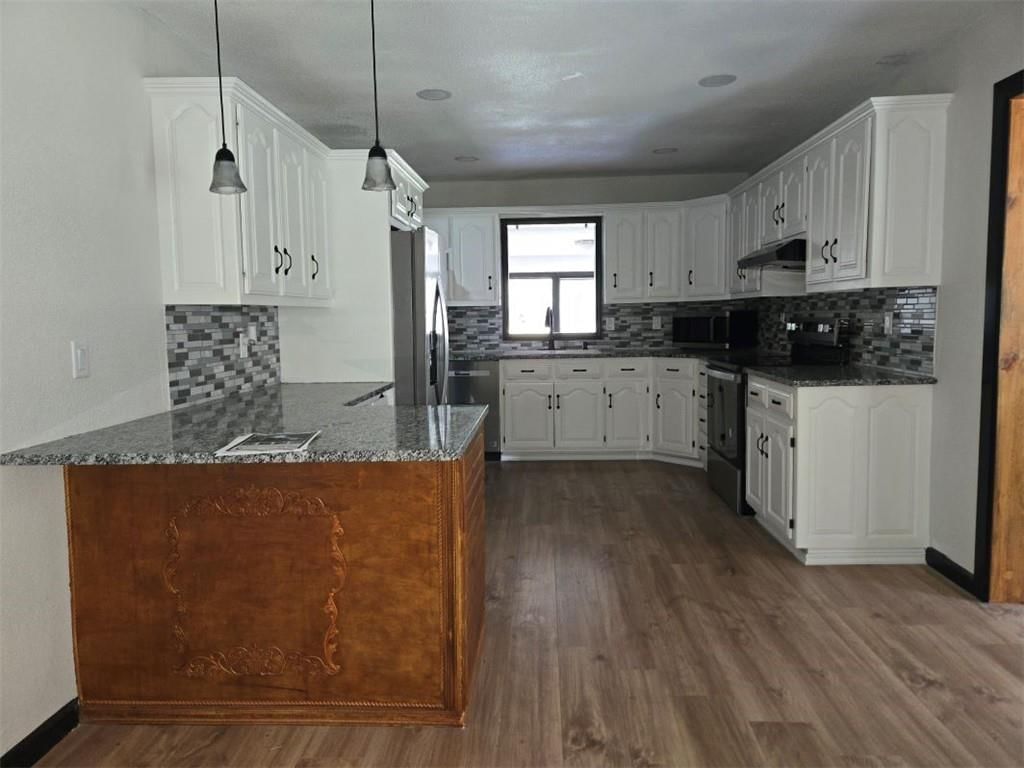 806 W 2nd Street — photo 9