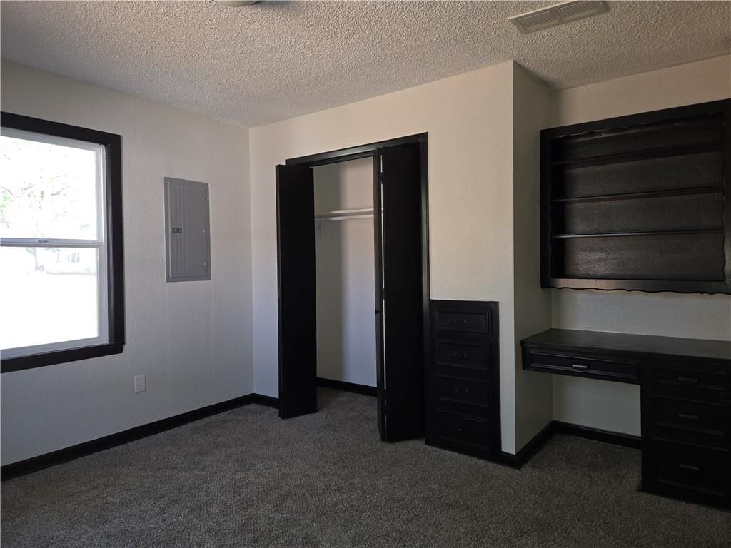 806 W 2nd Street — photo 22