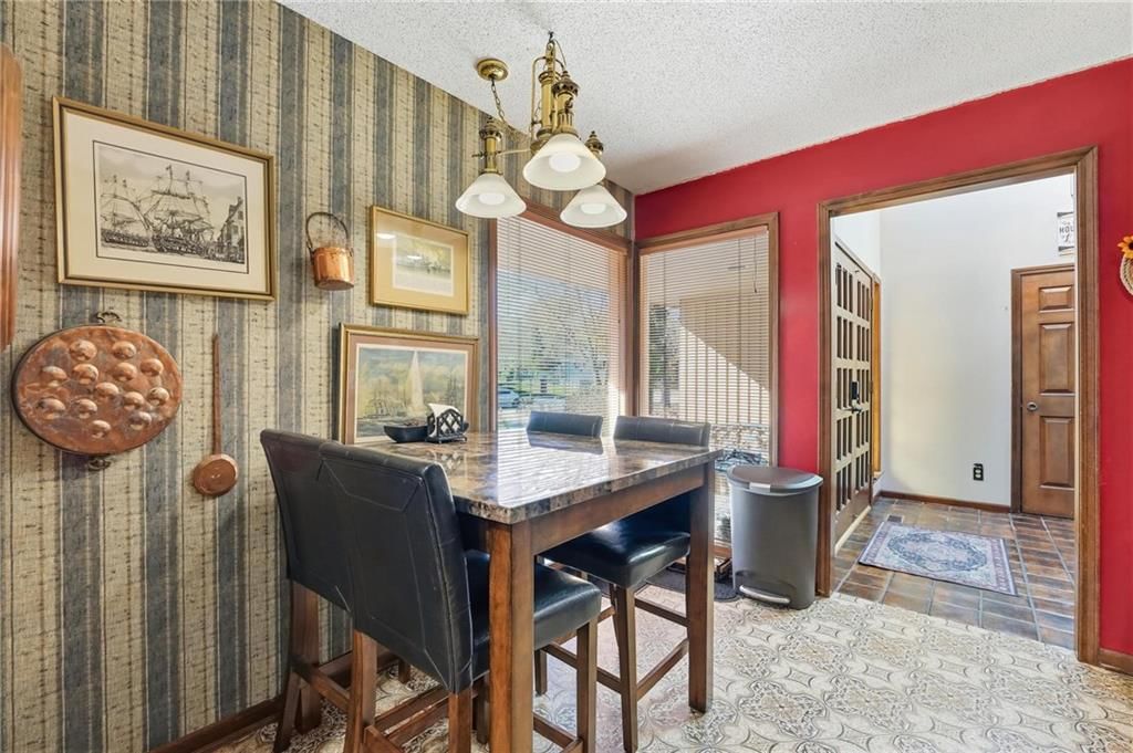 2901 Trenchard Drive — photo 16