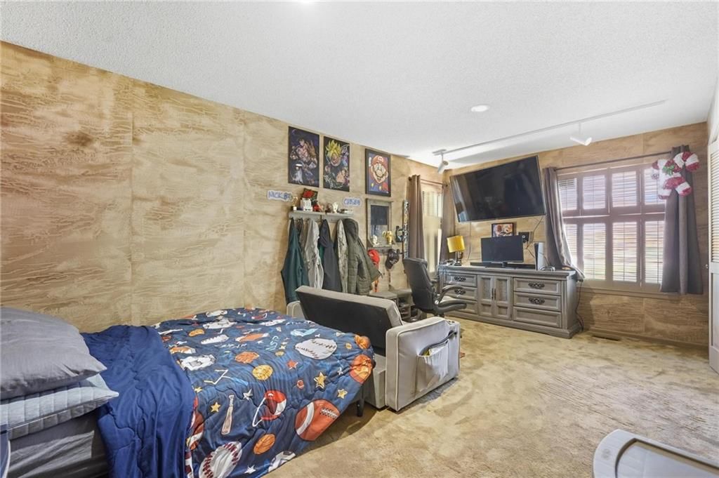 2901 Trenchard Drive — photo 18