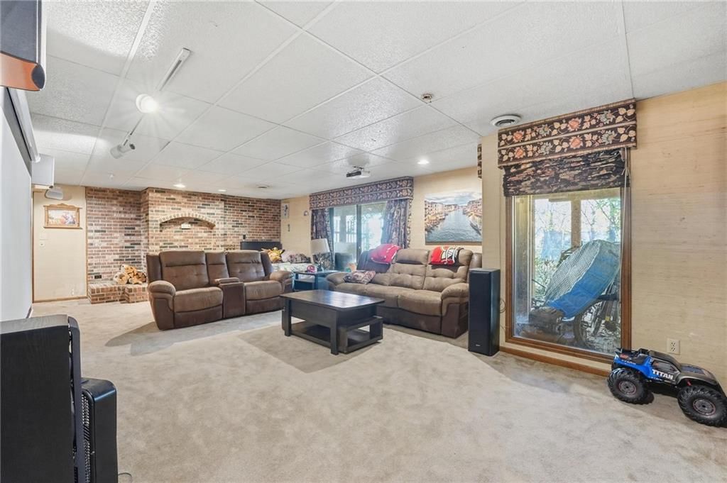2901 Trenchard Drive — photo 29