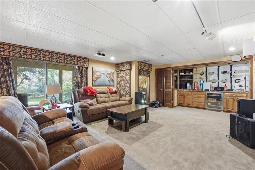 2901 Trenchard Drive — photo 30