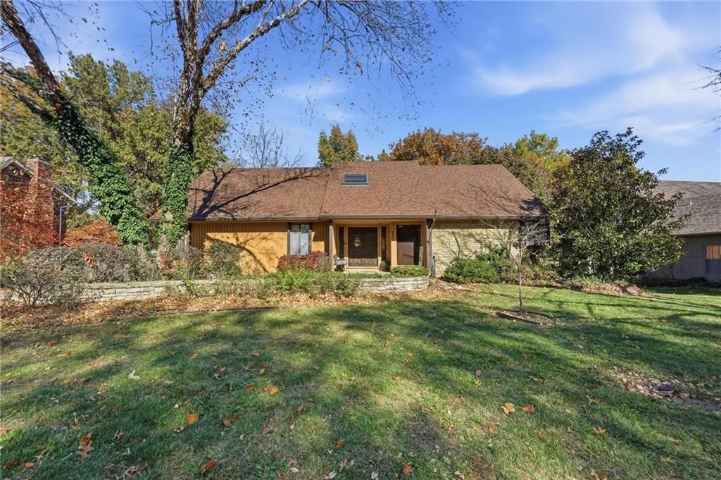 2901 Trenchard Drive — photo 39