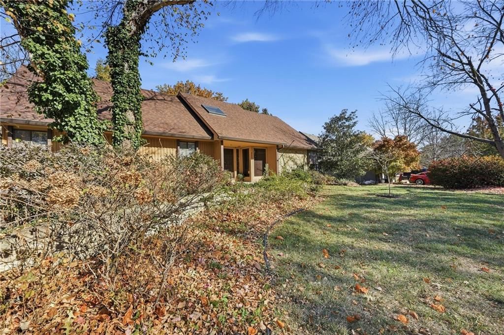 2901 Trenchard Drive — photo 41