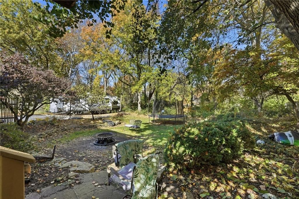 2901 Trenchard Drive — photo 44