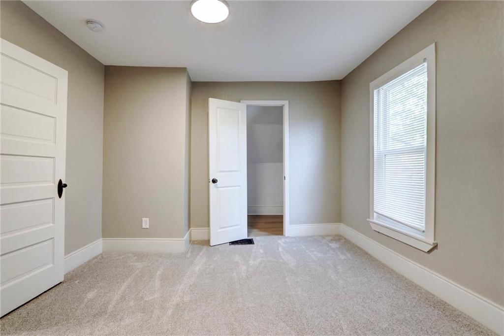 1101 S 7th Street — photo 30