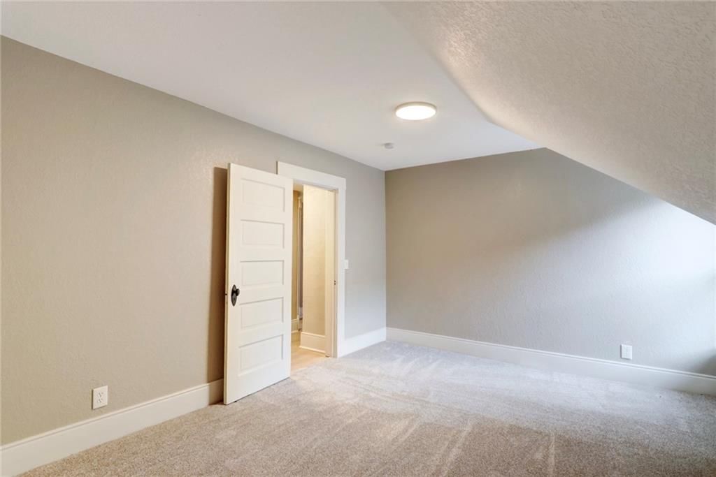 1101 S 7th Street — photo 35