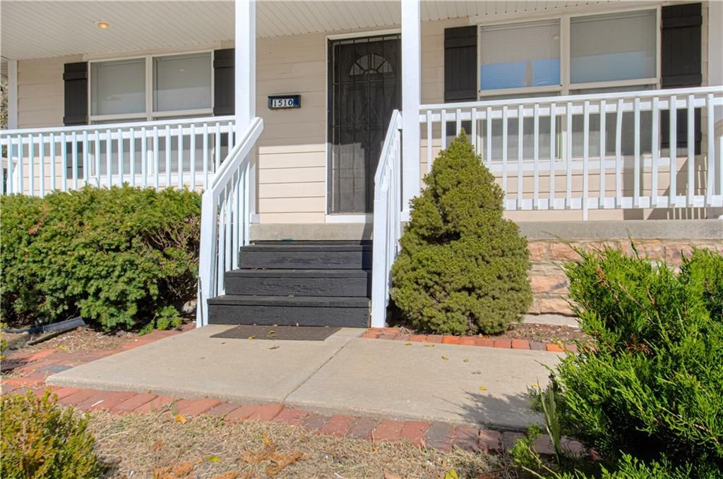 1510 Yecker Avenue — photo 2