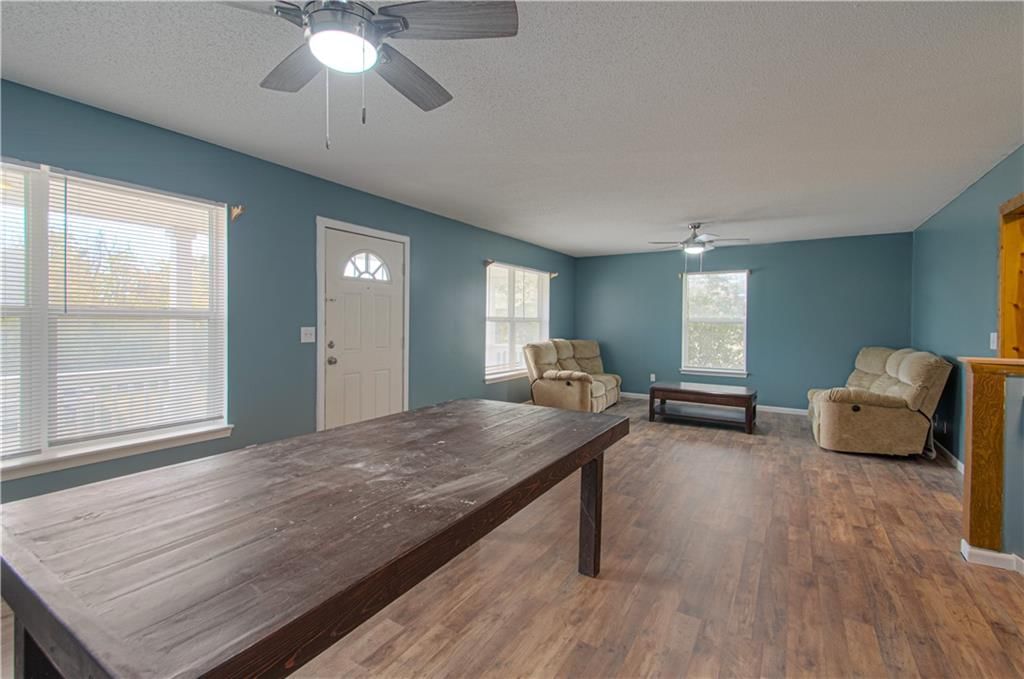 1510 Yecker Avenue — photo 8