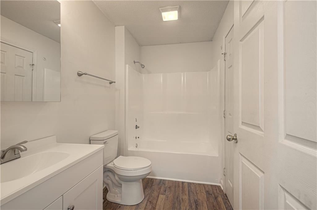 1510 Yecker Avenue — photo 15