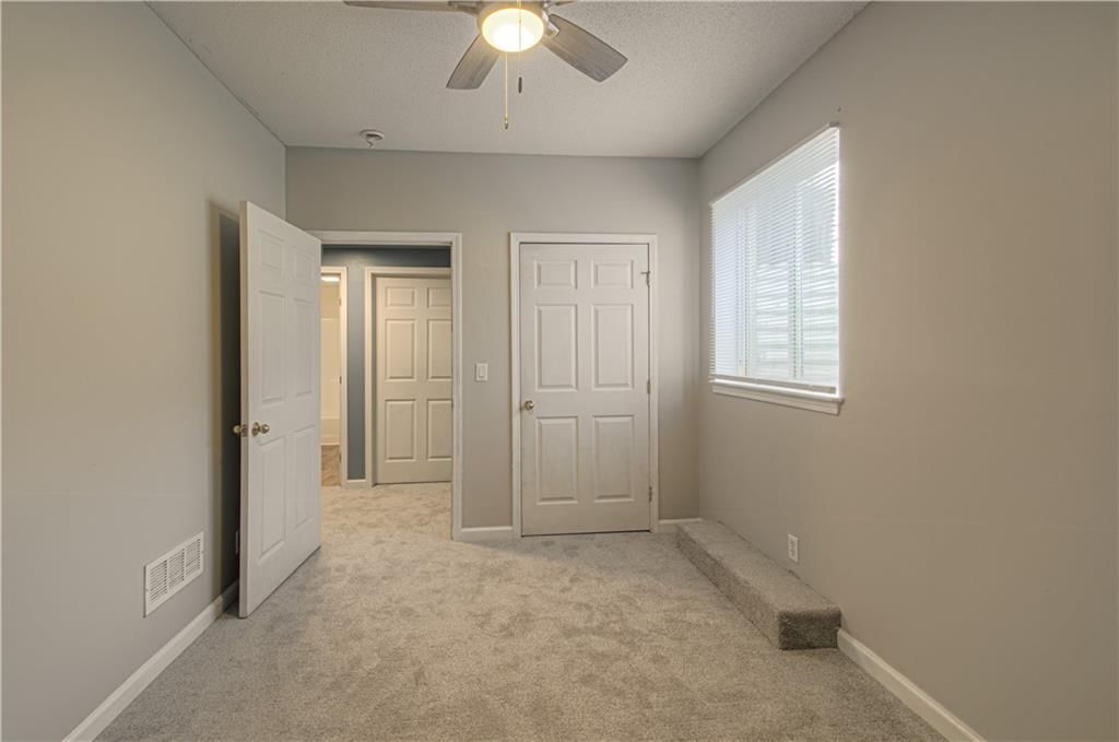 1510 Yecker Avenue — photo 17