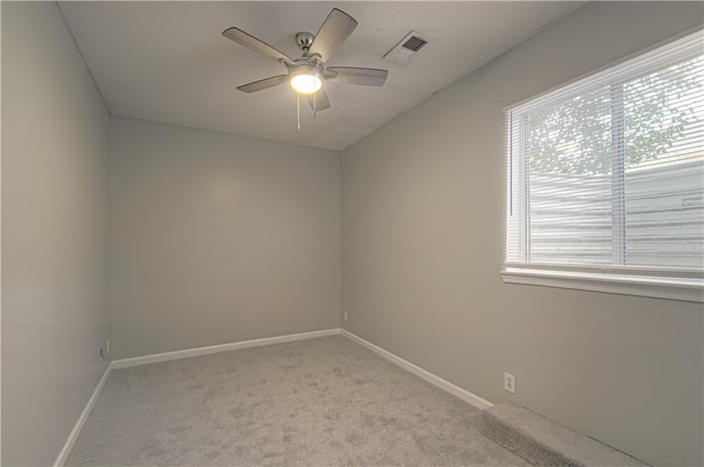 1510 Yecker Avenue — photo 18
