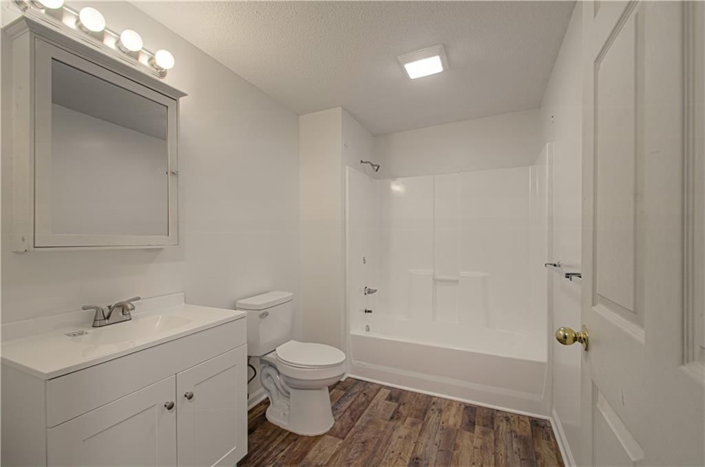 1510 Yecker Avenue — photo 20