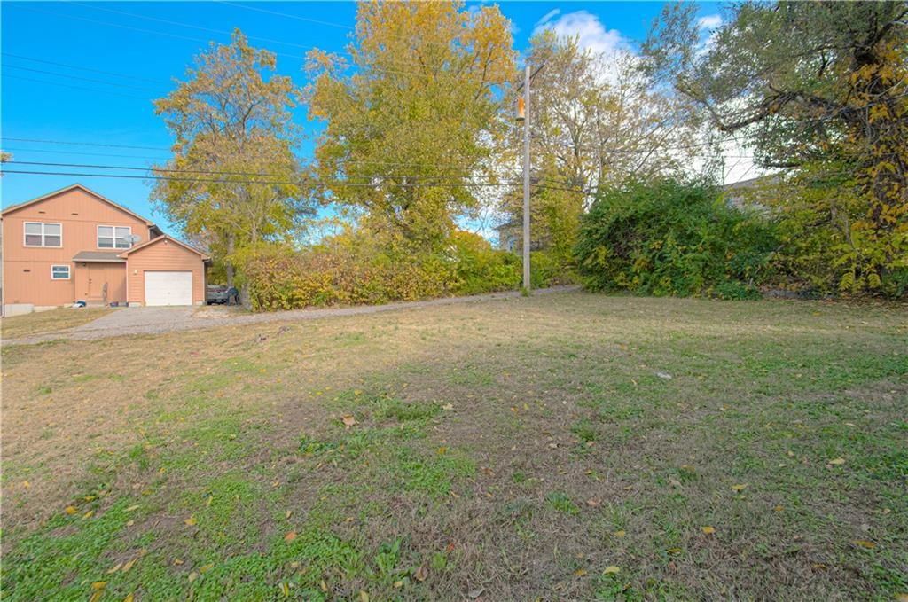 1510 Yecker Avenue — photo 25