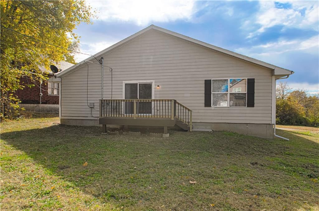 1510 Yecker Avenue — photo 26