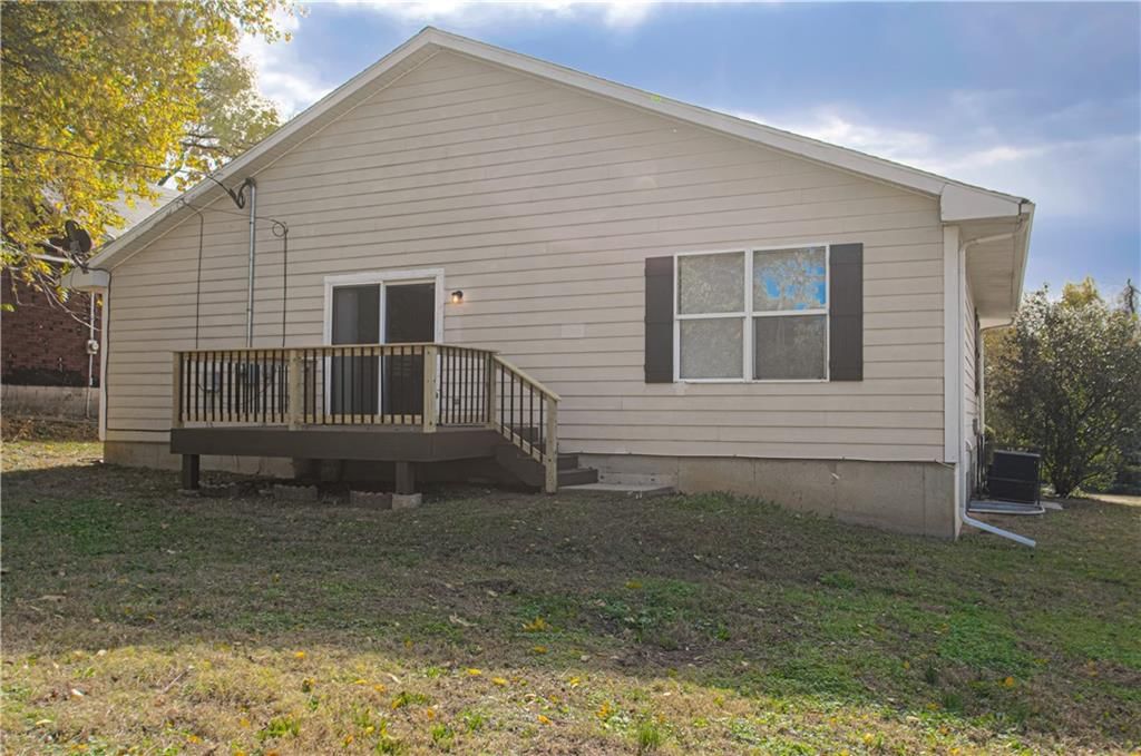 1510 Yecker Avenue — photo 27