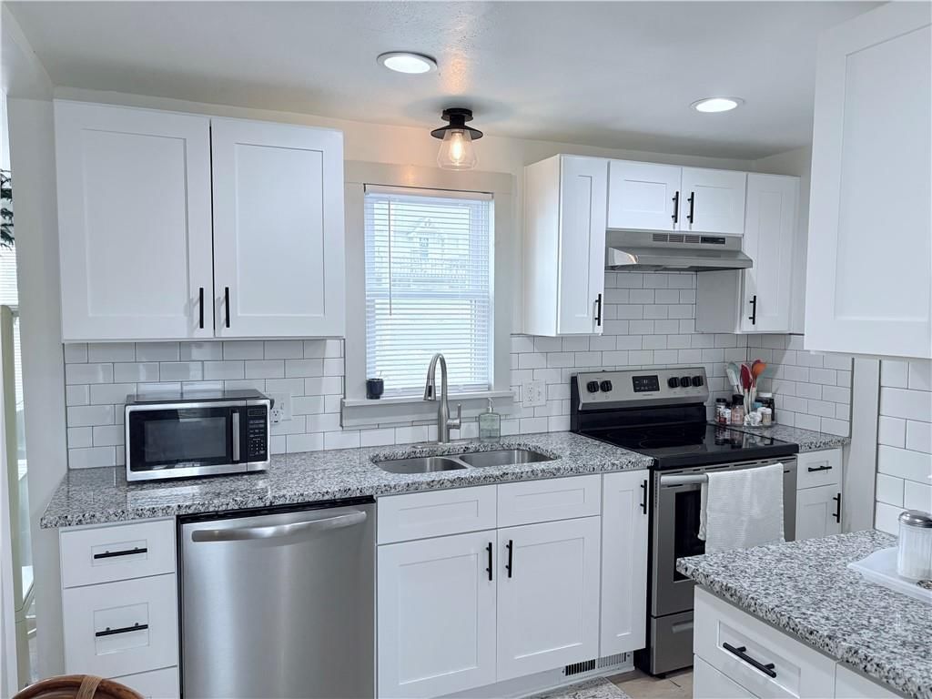 5218 N Wheeling Avenue — photo 6