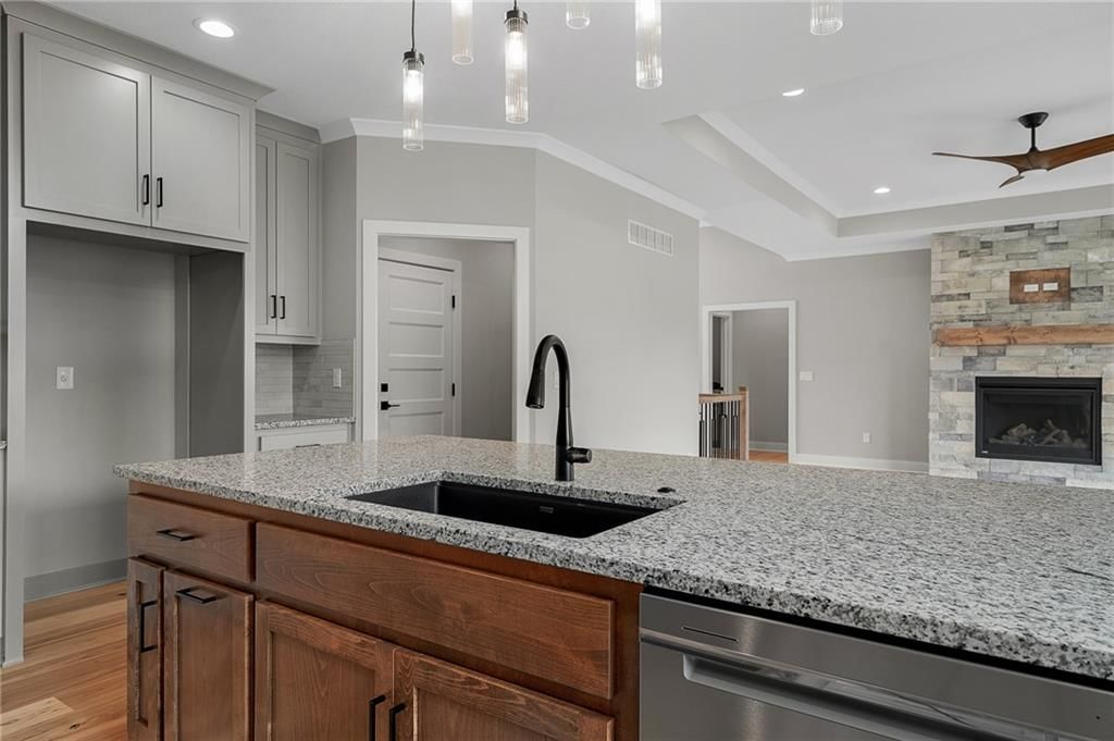 Photo 17 of 47 - 25000 W 89th Street