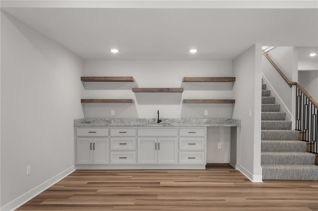 Photo 34 of 47 - 25000 W 89th Street