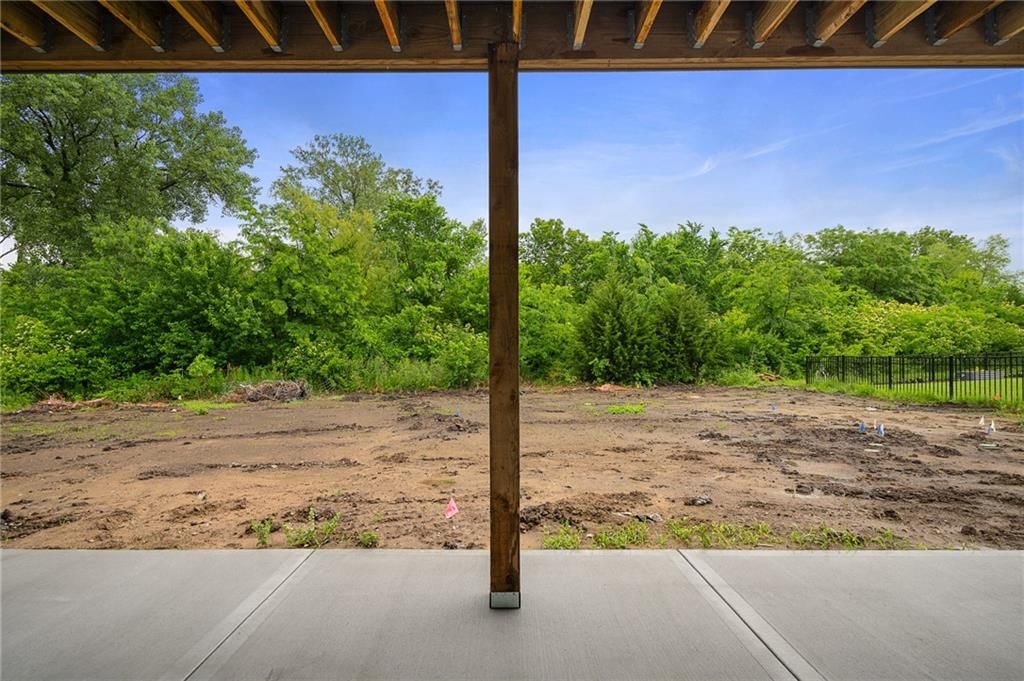 Photo 44 of 47 - 25000 W 89th Street