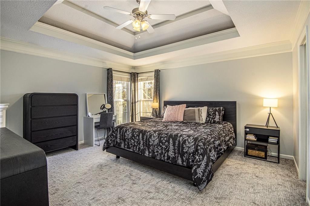 2421 NE Carousel Court — photo 11