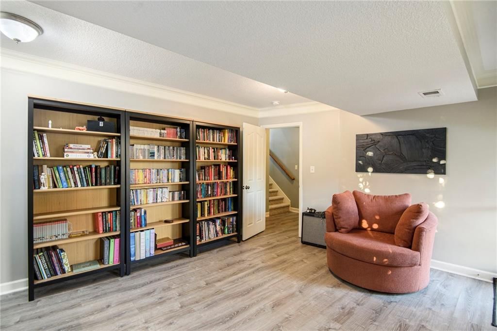 2421 NE Carousel Court — photo 19