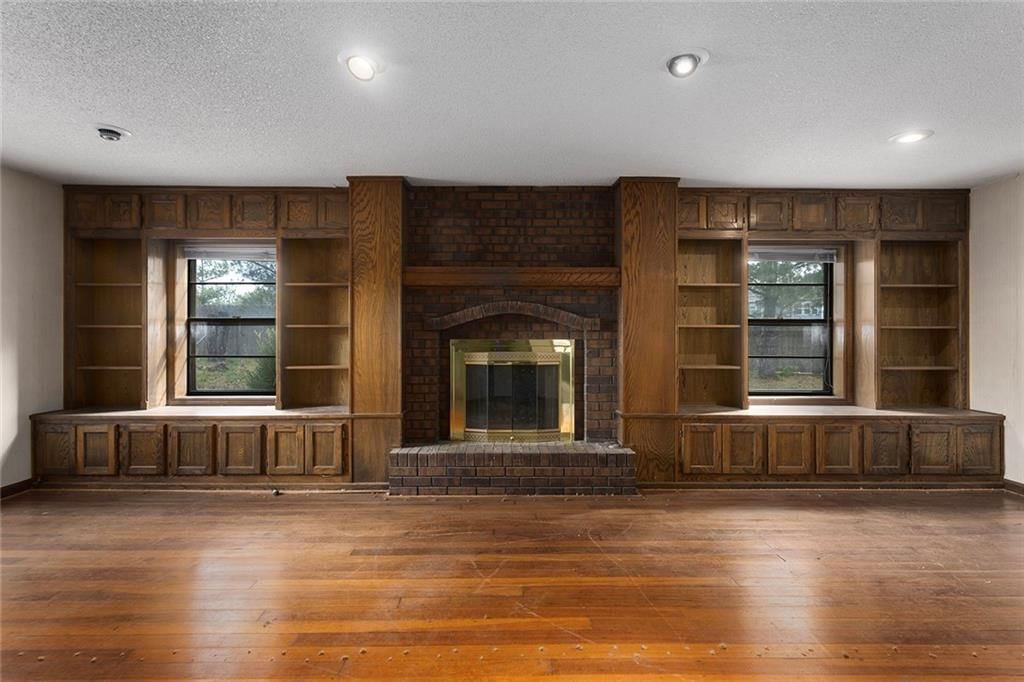 1717 SW Hook Road — photo 11