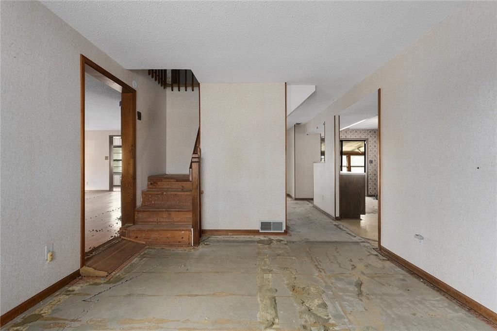 1717 SW Hook Road — photo 26