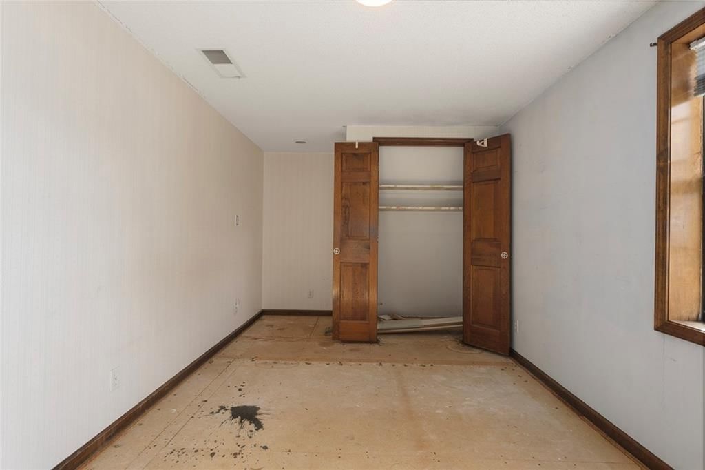 1717 SW Hook Road — photo 35
