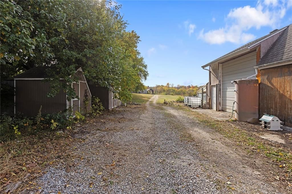 1717 SW Hook Road — photo 70
