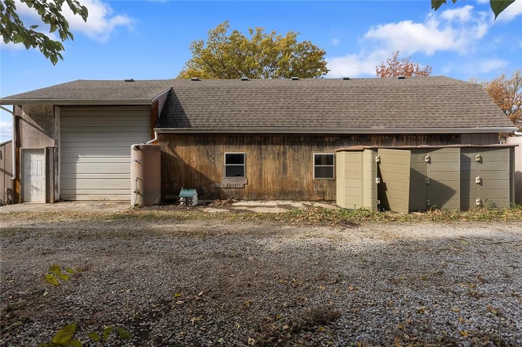 1717 SW Hook Road — photo 71