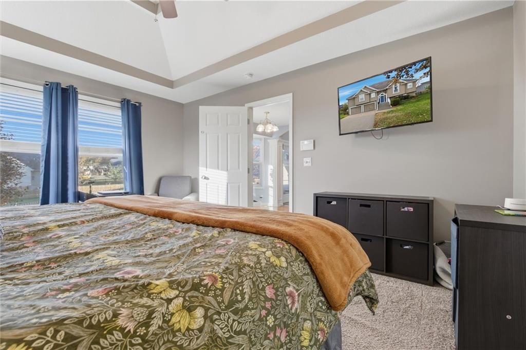 11004 N Hunter Avenue — photo 15
