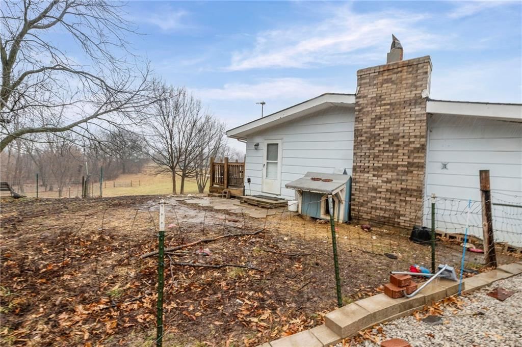 25416 Marel Road — photo 8