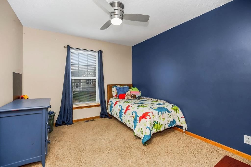 900 NE 194th Terrace — photo 12