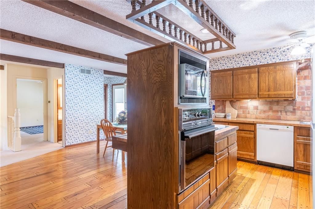 938 N 640 Road — photo 14