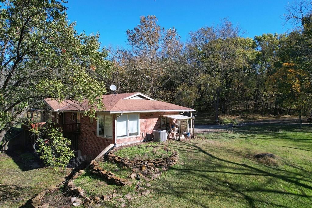 938 N 640 Road — photo 66