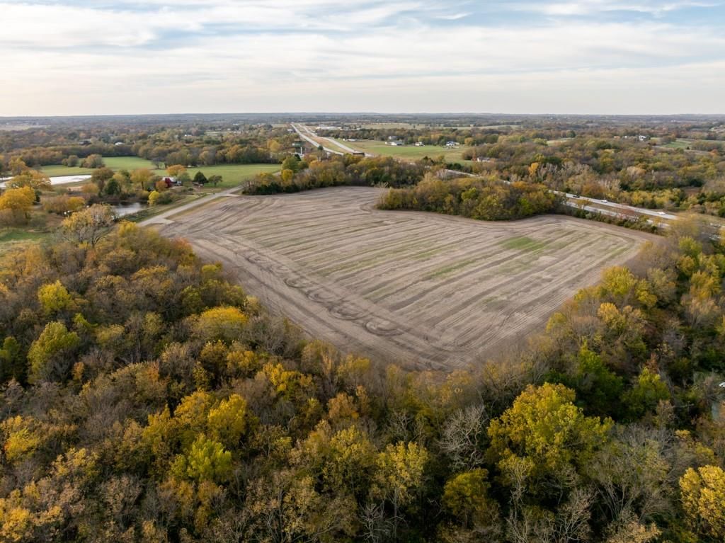 Tract B NW 375th Road, Centerview, MO