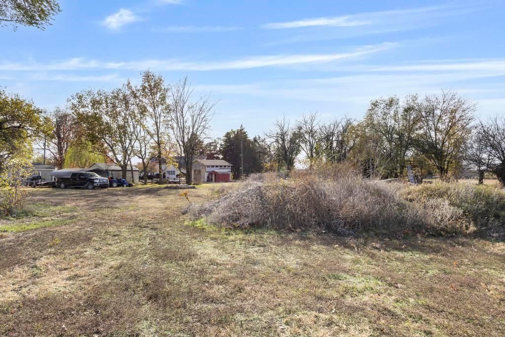2139 Jayhawk Road — photo 40