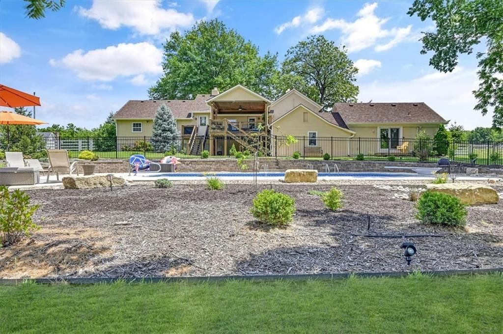 3532 Lakeview Drive — photo 32