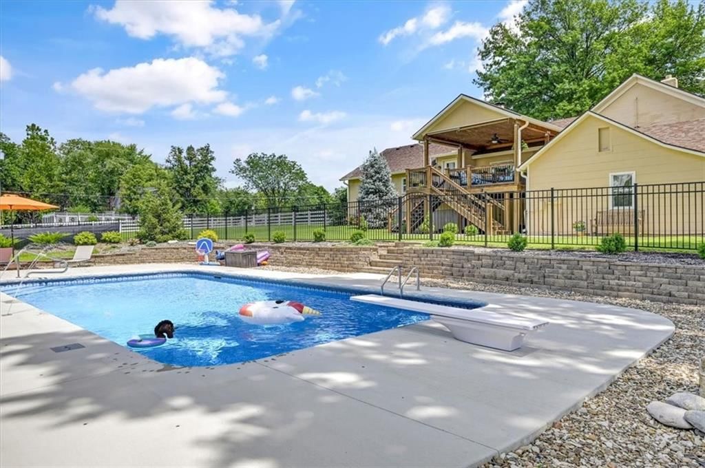 3532 Lakeview Drive — photo 35