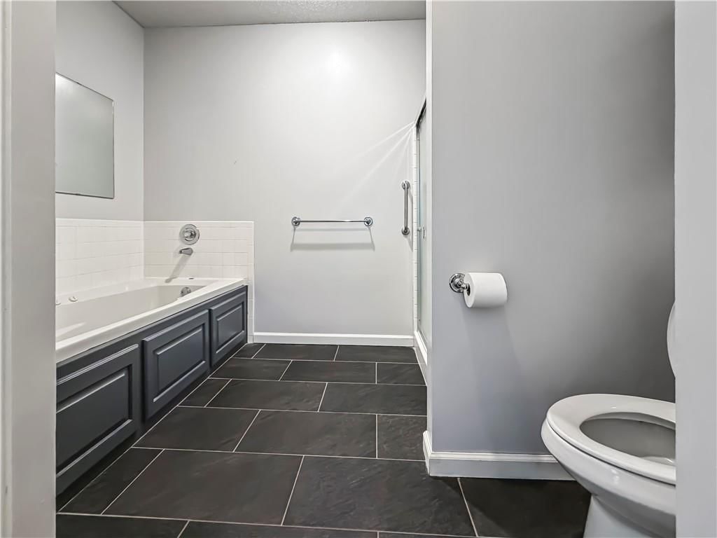 4312 Bryant Drive — photo 9