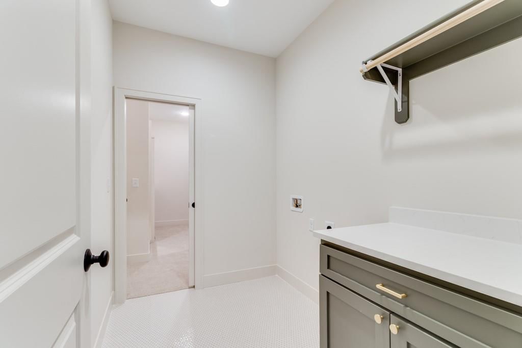 1839 Woodward Circle — photo 21