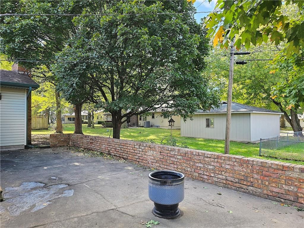 405 N Ash Street — photo 6