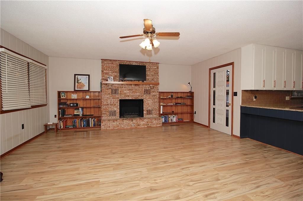 405 N Ash Street — photo 18