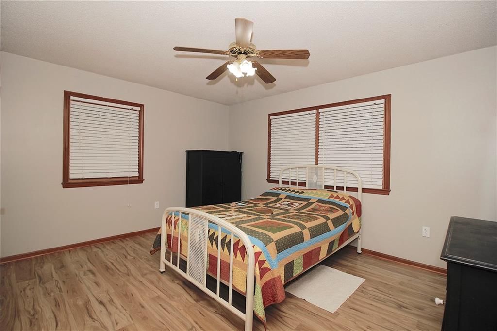 405 N Ash Street — photo 20