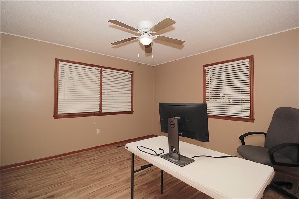 405 N Ash Street — photo 22